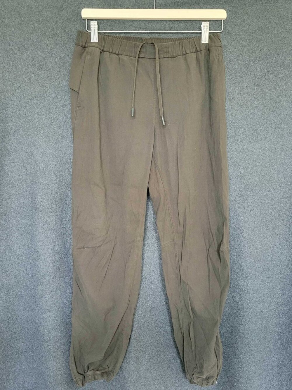 Lululemon Adapted State Jogger Zippered Cuffs Athleisure Gym Workout Women’s 6